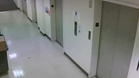 3904PSQB06FreightLobbyRear_2021-01-06_07h40min00s537ms.mp4