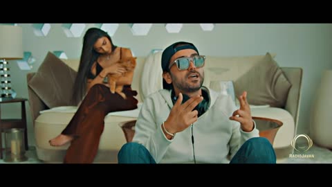 Erfan - "Haleh Man Khoobeh" OFFICIAL VIDEO | عرفان - حال من خوبه