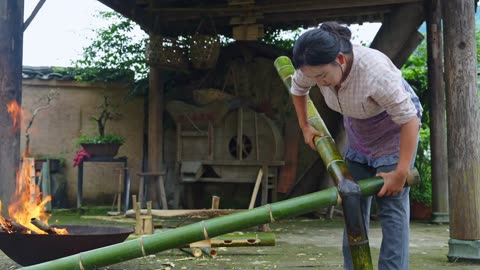 Chinese girl makes homemade bamboo chair！