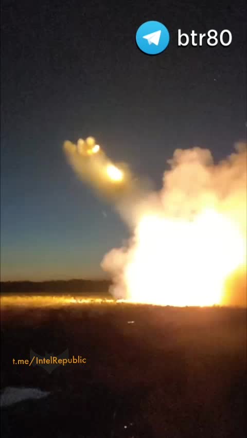 Russian forces launch INTENSE rocket attack on Ukrainian troops