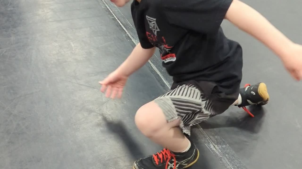 Tommy Midwest Nationals heel, toe knee