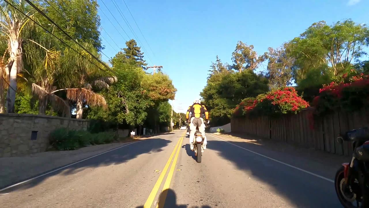 MOTOMEN AUG 2-23