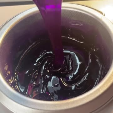 @thewaxedcat_ | Sexy Smooth Wax