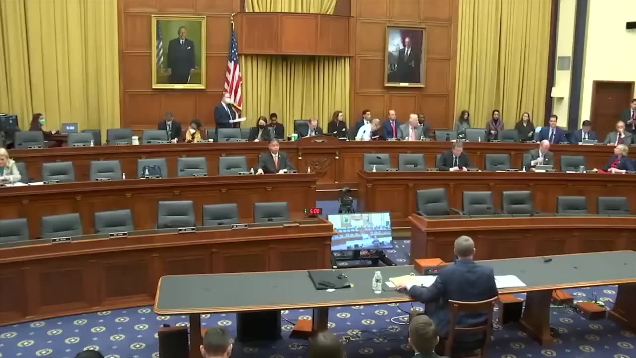 Democrats Literally SCREAM As Matt Gaetz Whips Out Hunter’s Laptop In FBI Hearing | Room Goes Crazy