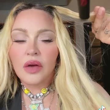 Madonna -Like a Tuna