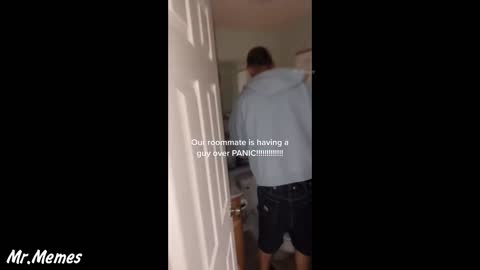 BEST MEMES COMPILATION 2022 HILARIOUS!
