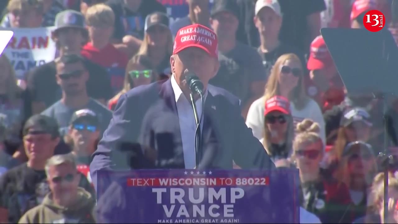 Rally attendee faints mid-Trump speech in Wisconsin