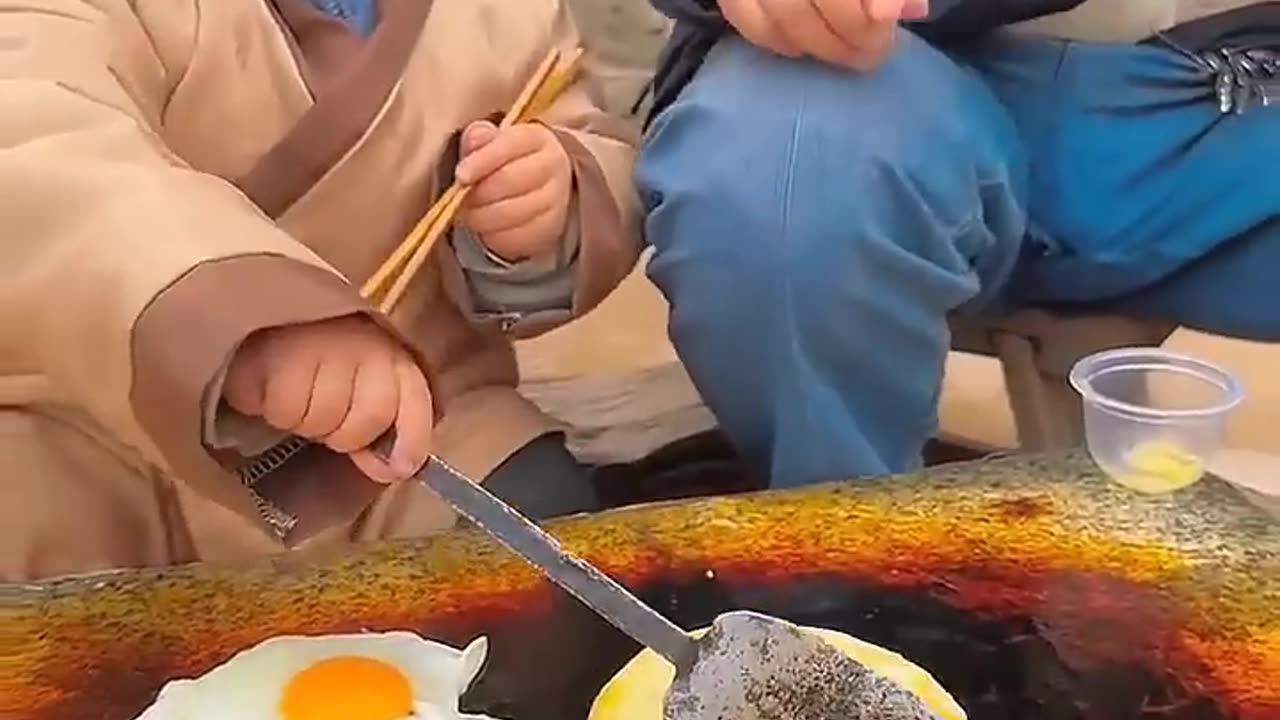 Chinese burger Make breakfast with grandpa