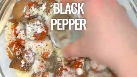 How to Make Crispy Air Fryer Potatoes - Sweet and Savory Meals