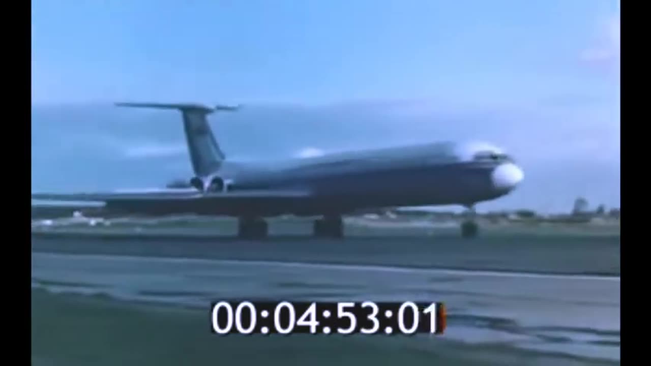 Primeiro voo do Ilyushin Il-62M completa hoje 52 anos