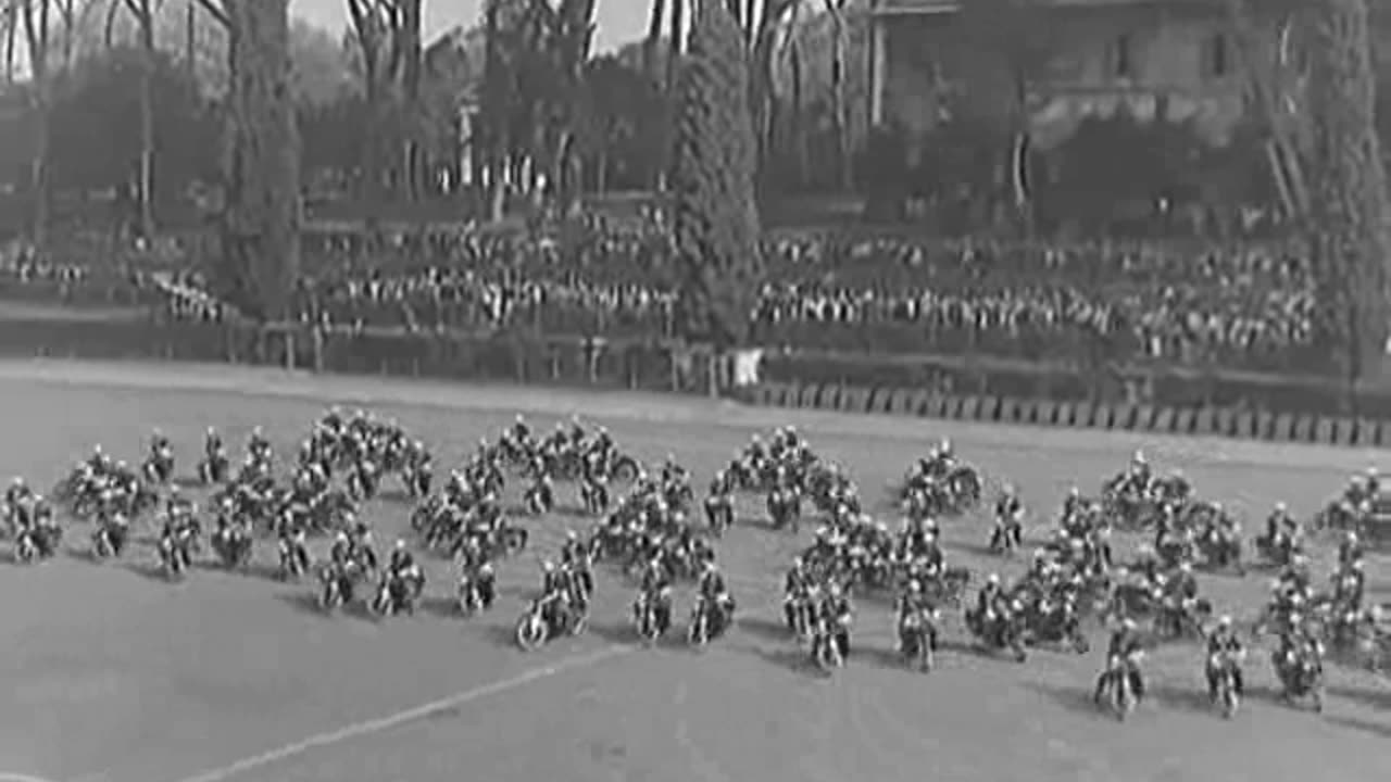 Italian Police Motorcycle Drill