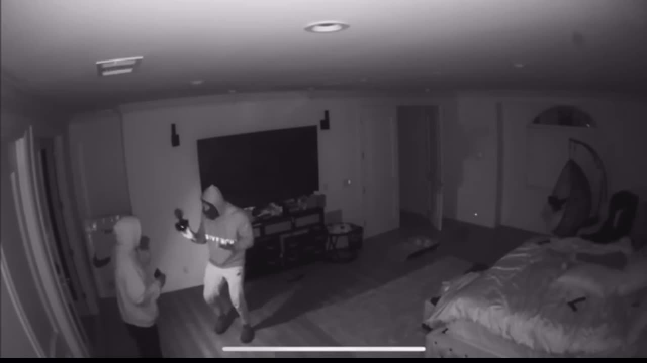 Influencer DDG home broken into & assaulted