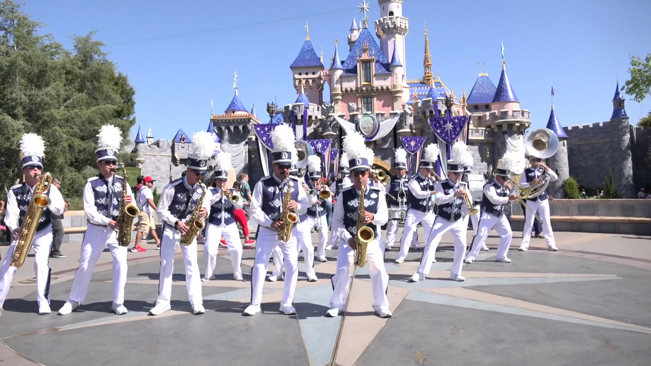 Disneyland Band