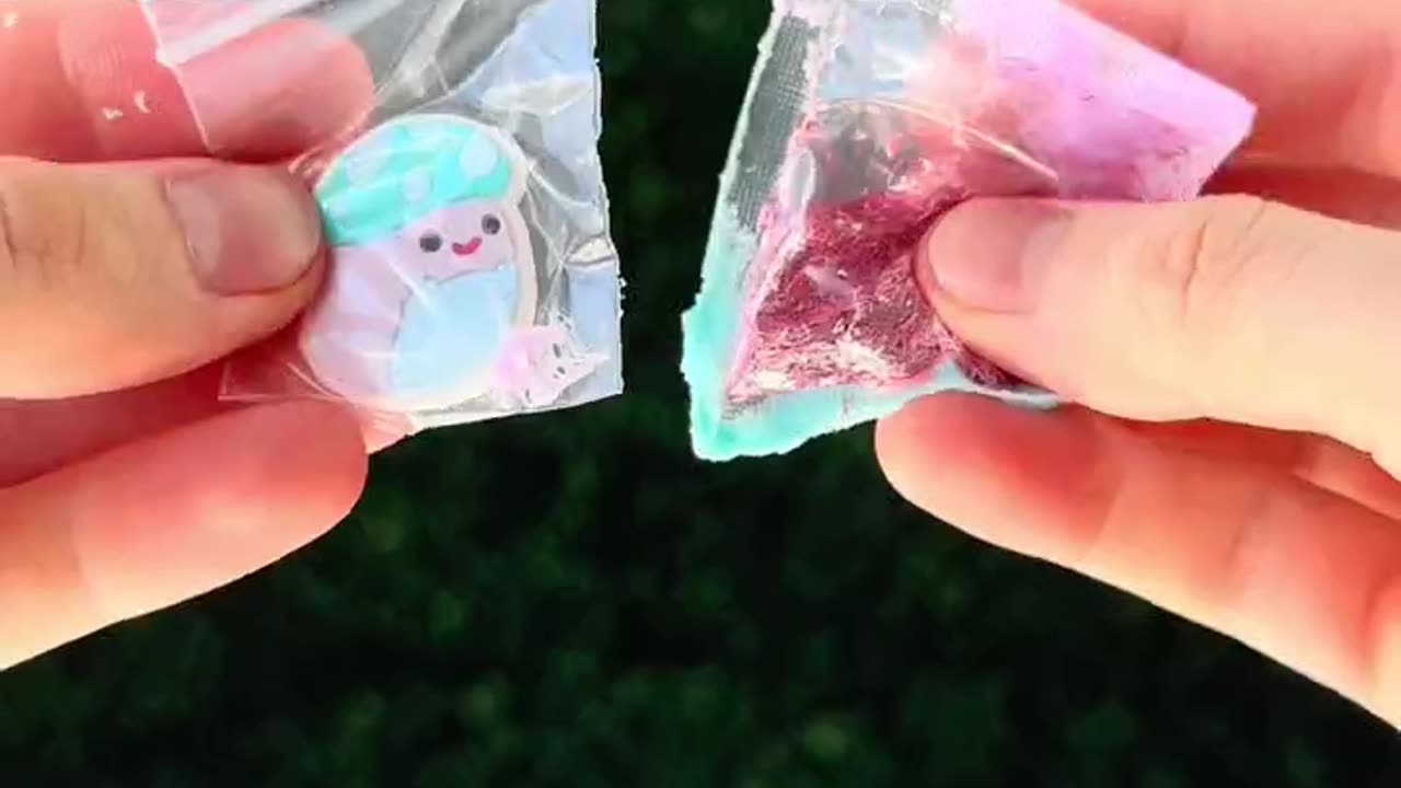 Reviewing Squishmallow SLIME... 😳