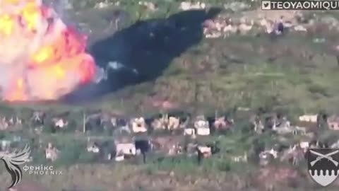 🎯 Ukraine Russia War | Ukrainian Drone Captures Russian Tank's Ammunition Detonation | RCF