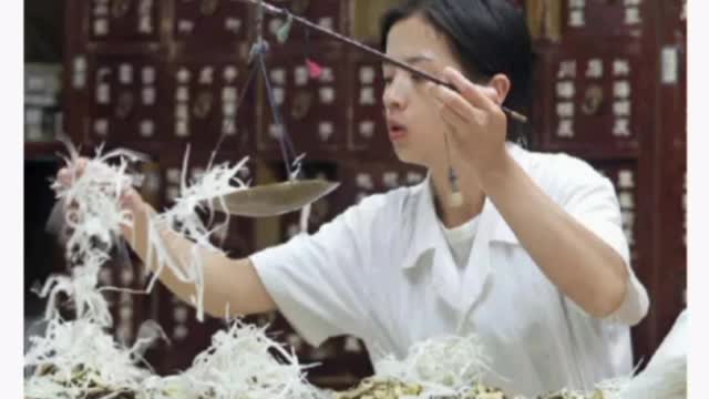 Pakistan 'successfully completes' trail of Chinese Herbal medicine to fight COVID-