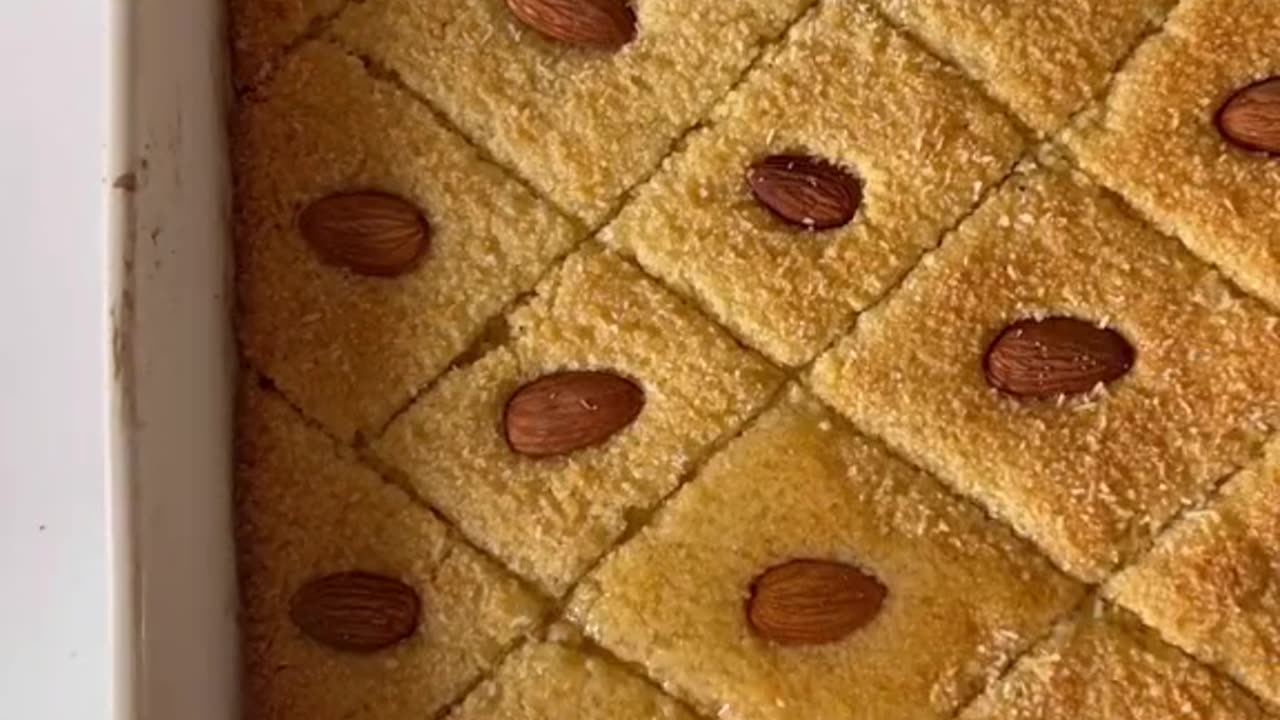 Semolina cake