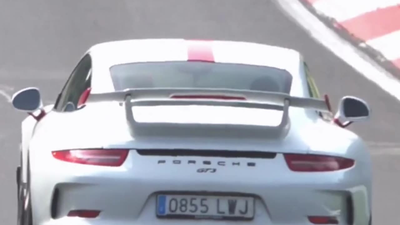 Enjoy the Sound & Jump 🔥 Porsche 991 GT3 🔥