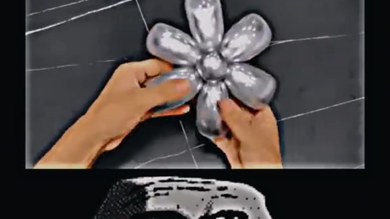 Make a flower with balloon