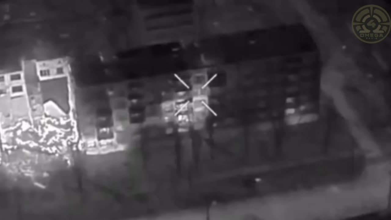 💥 OMEGA unit remotely blows a building with Russians in Toretsk!