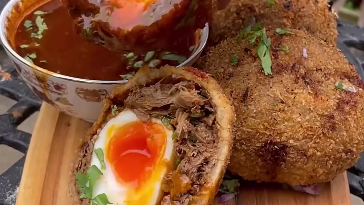 Go and make yourself some #Birria #Lamb #Scotcheggs 😋 #mexicanfood #britishfood #comfortfood #scran