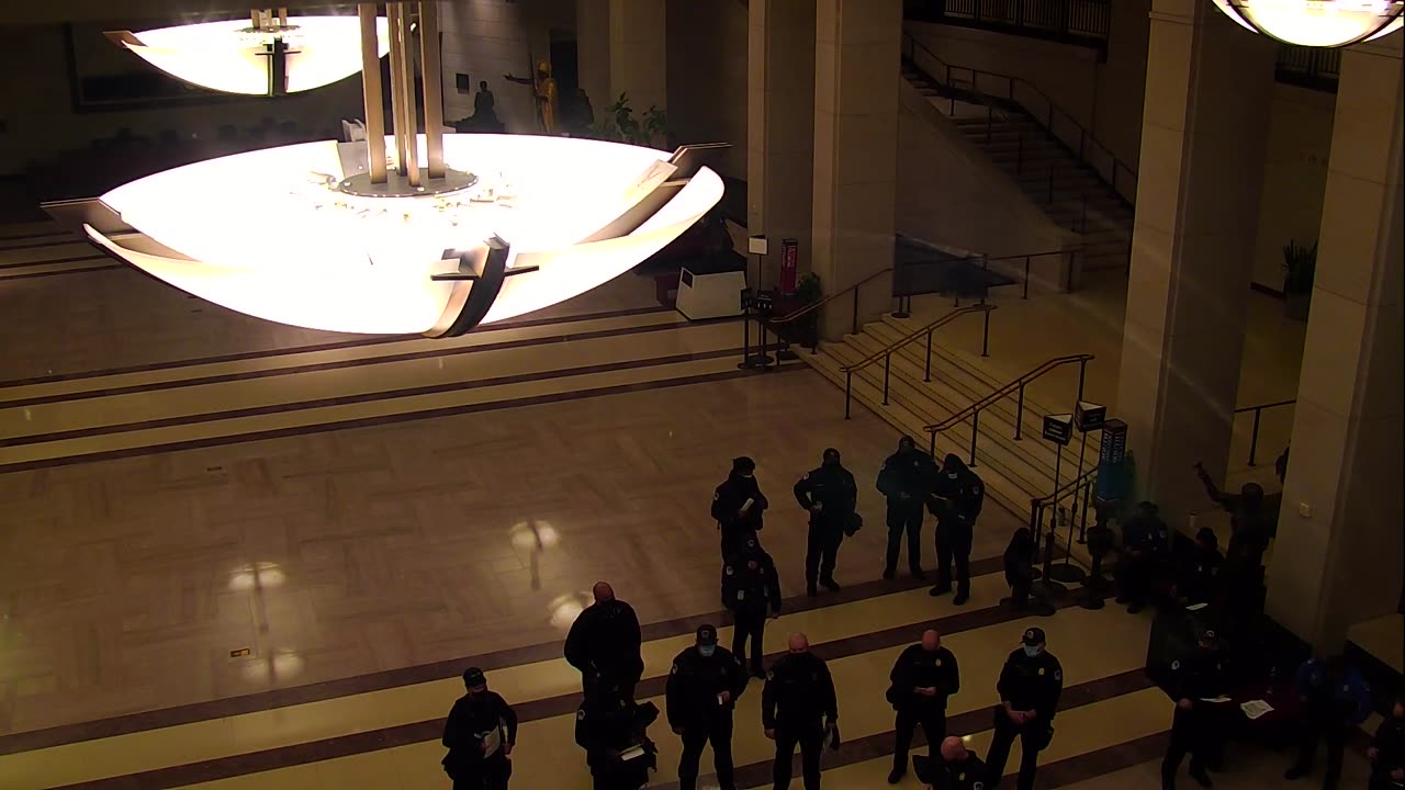 7062CVCLLEmancipationHallSouth_2021-01-06_07h01min14s210ms.mp4