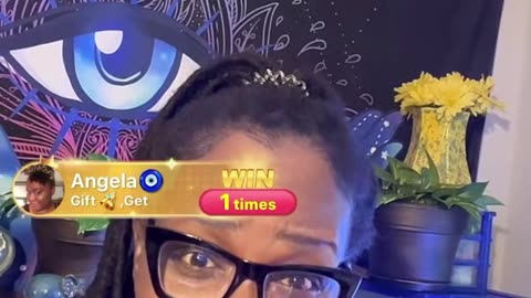 Logo's had words for AngelicSoul about monetizing her yt 4/4/24 #bigoclipandsip