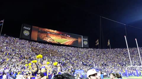 Tiger Stadium Callin' Baton Rouge with 102,000 in attendance