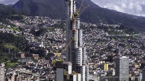 Colombia's Crowdfunded a Skyscraper