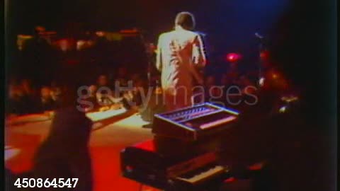 CHIC - I Want Your Love / Dance Dance Dance (Live 1979)