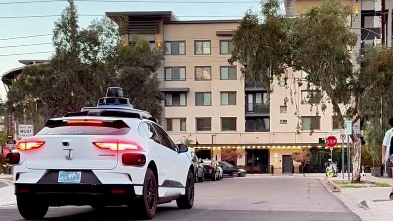 Tricking Waymo Self-Driving Cars with a Stop Sign T-Shirt!