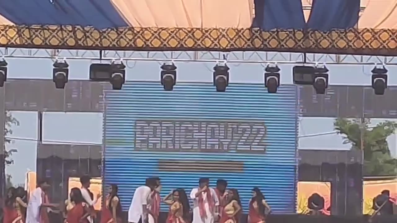 Bhojpuri song dance