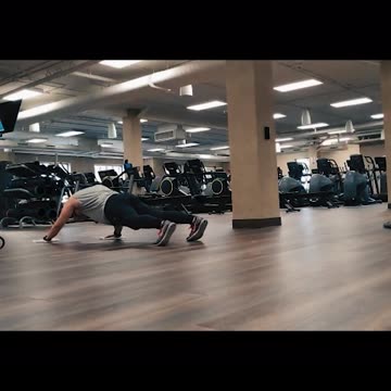 Holiday? What holiday? #workout #motivation #youtubeshorts #shorts #nevergiveup