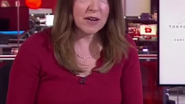 'Manchester United are rubbish' appears during BBC News update