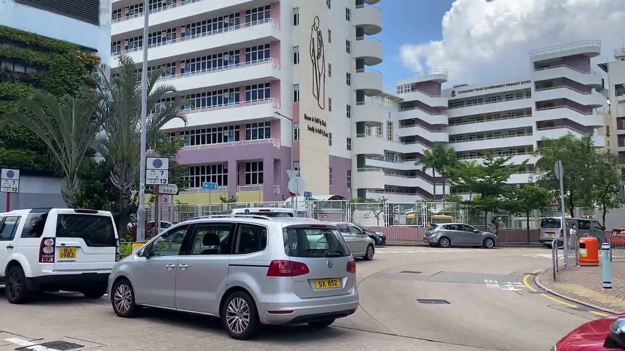 香港九龙塘富人区最真实现状，实拍于2022年7月23日，无法形容？