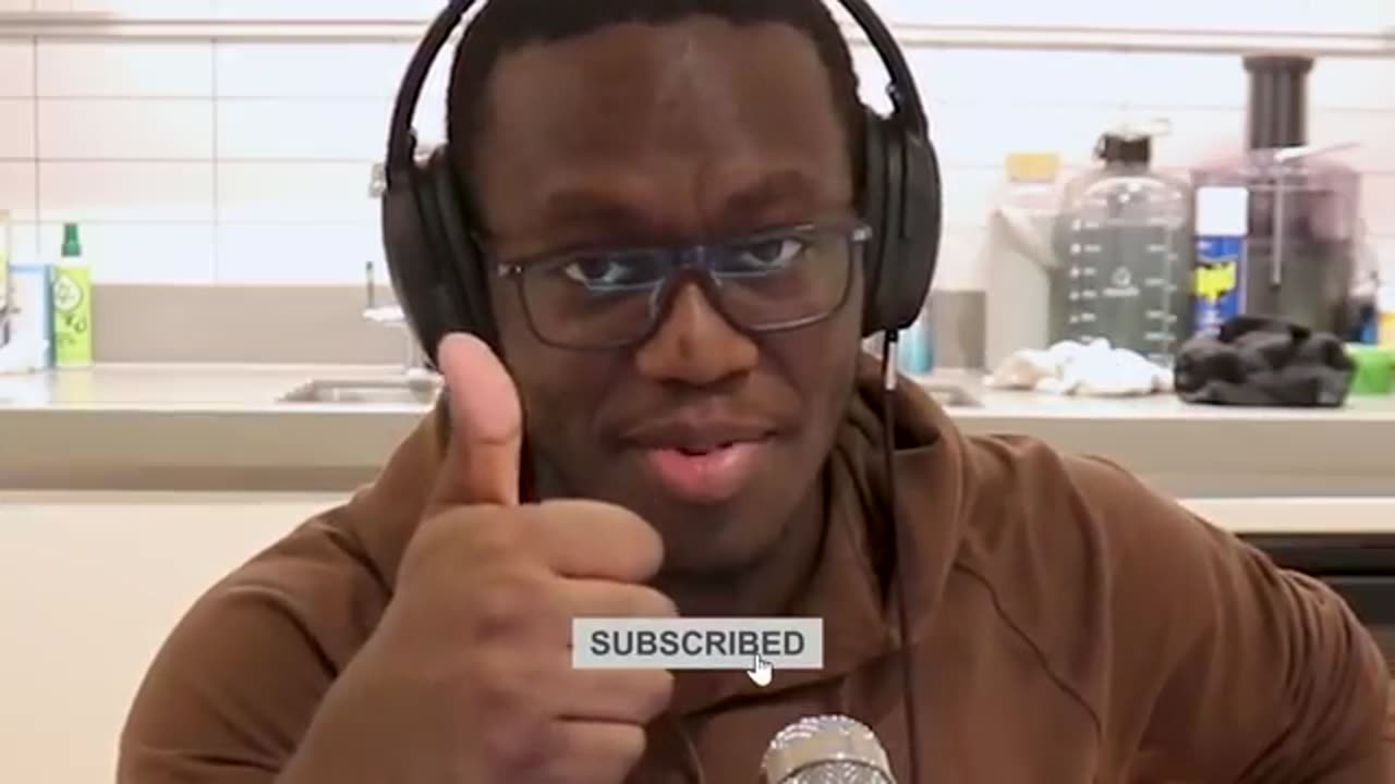 Reacting to my best sideman among us moments