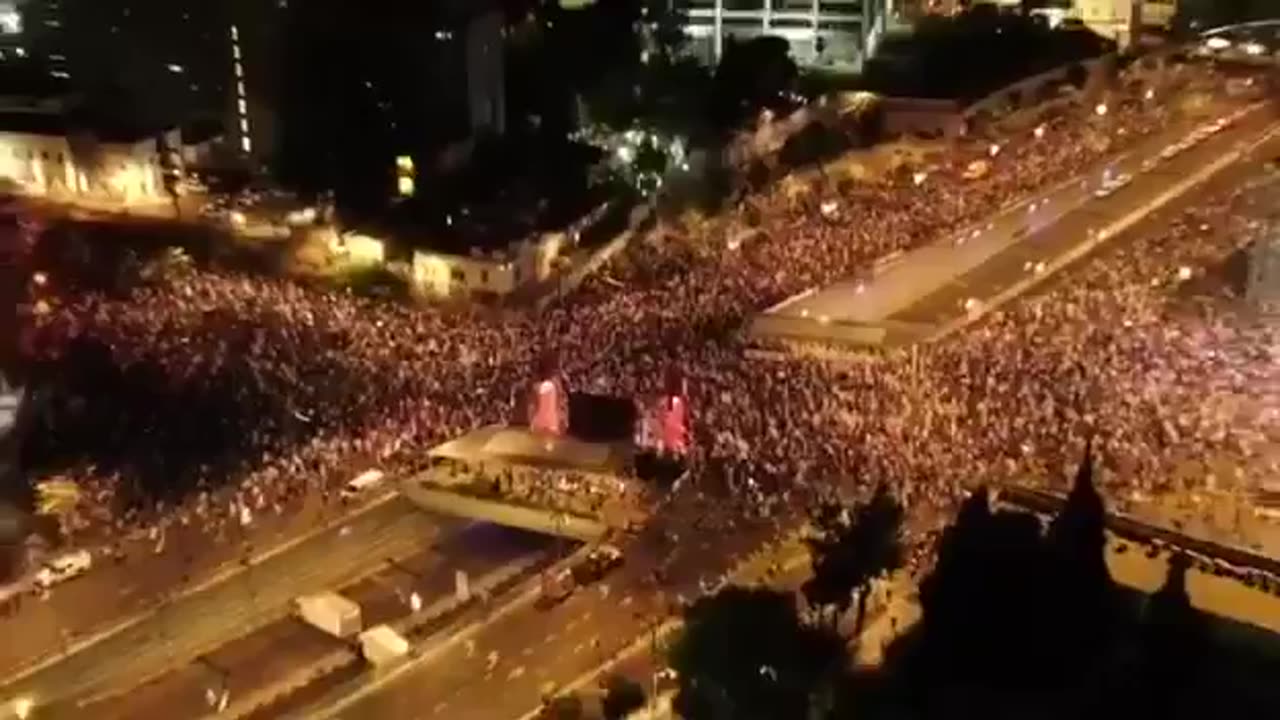 Large demonstrations in Tel Aviv calling for the resignation of Netanyahu