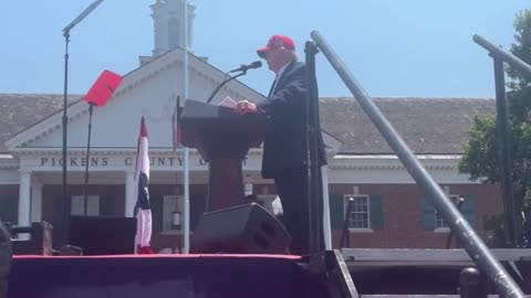 president trump recites the snake