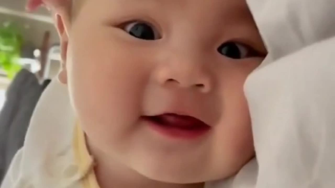 Cute baby viral video 39