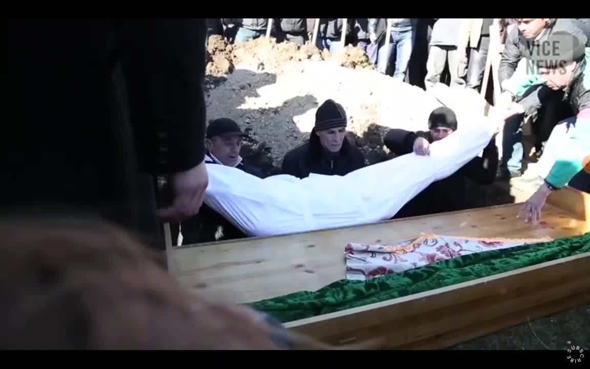 Crimean Tatar customs at Sevastopol muslim cemetery