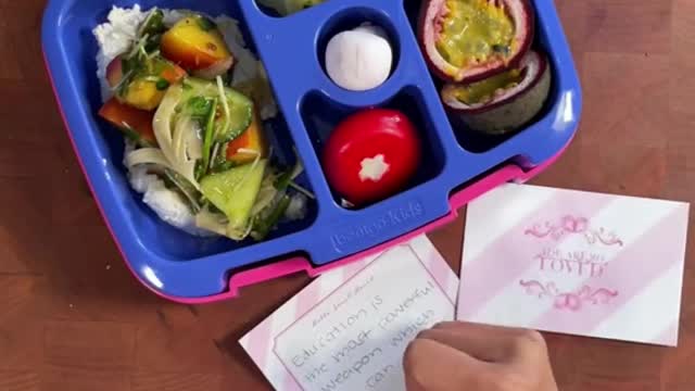 Bento box for lunch | Summer salad, star fruit, passion fruit, cheese and strawberry marshmallows.