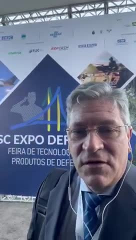 Coronel Schwerz na Expo-Defence! #shorts