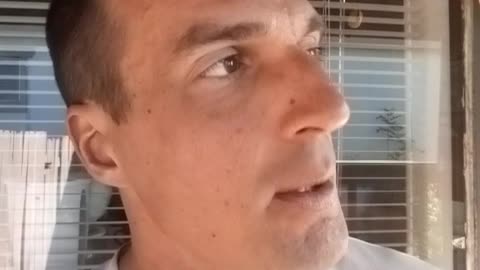 5:05pm, THE WORLD-FAMOUS COCOA UP. BROWN COCOA SHEARS DAY. MAR 28, '23.