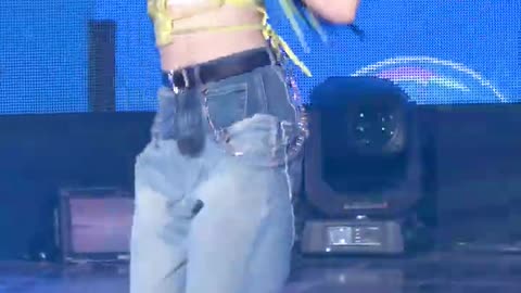 STAYC YOON - BUBBLE (fancam)