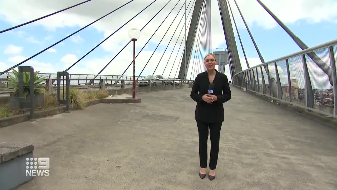 Two people killed on Sydney’s Anzac Bridge while exchanging details 9 News Australia