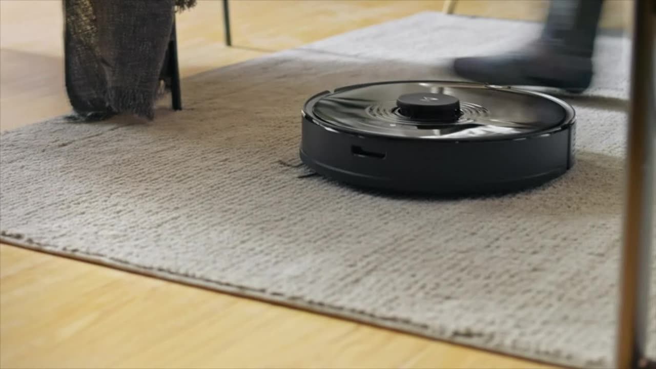 Robotic vaccum cleaner