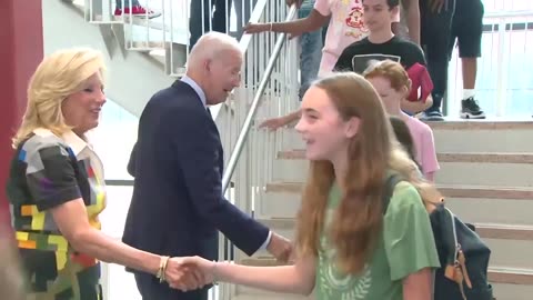 EPIC: Student Purposefully Ignores Joe And Jill Biden During School Visit