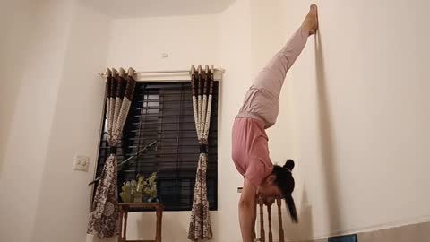 Handstand Practice 💪♥️ Happy International Yoga Month 💞🙏🤍