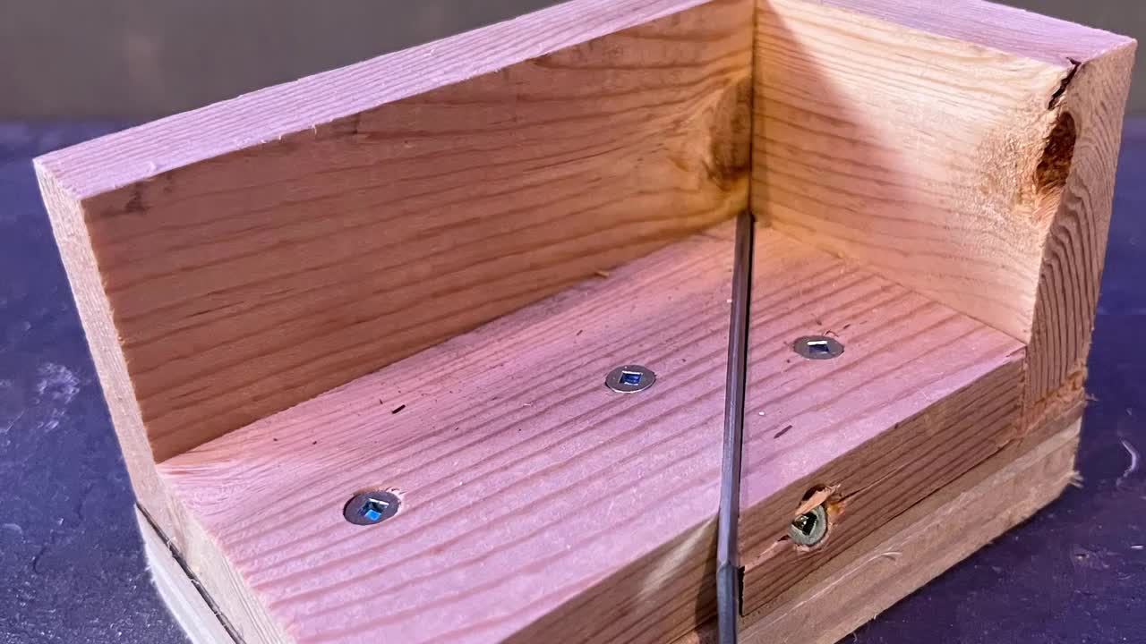 Make your own centre finder