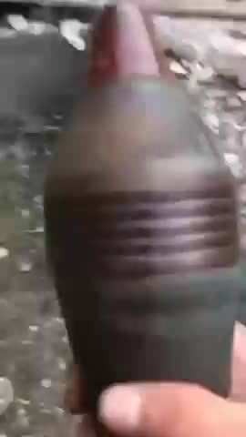 Ukrainians Dodge One Mortar Round And Send Their Own Back